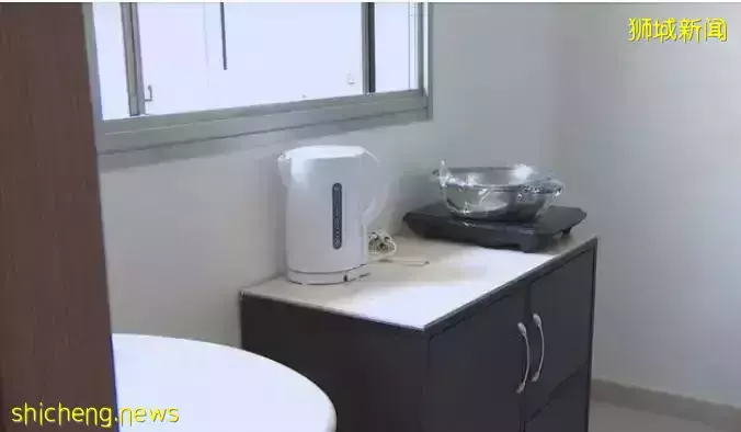 新加坡单身福利房墙体惹争议,网友:隔壁太吵!薄到没隐私