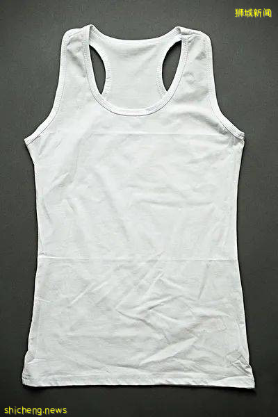 在家光膀子都有可能被罰款，還能不能好好過夏天了