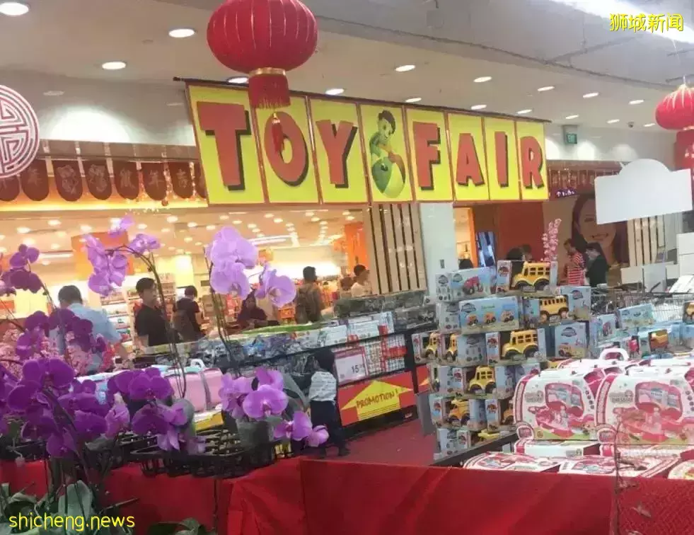 你聽說過巴刹嗎？來新加坡旅遊，哪裏有既好吃又便宜的美食