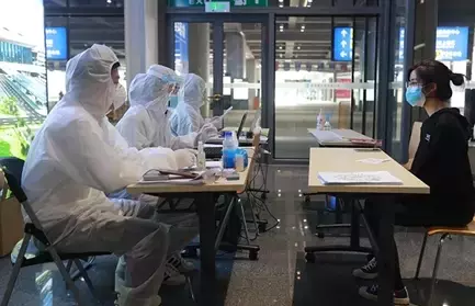 重磅！中國核酸檢測標准放寬，從新加坡回國他們不再是“小陽人”！航班或免于熔斷