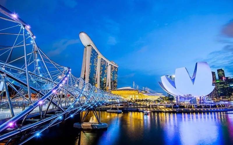 夜幕下的新加坡,有多美
