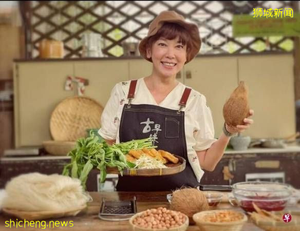 锺琴自认不够权怡凤八卦 “明星访谈我做不来!”