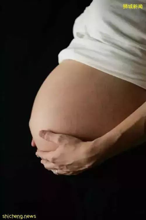 他付31万生产费 见不到双胞骨肉 入禀法庭向女子索亲子资料