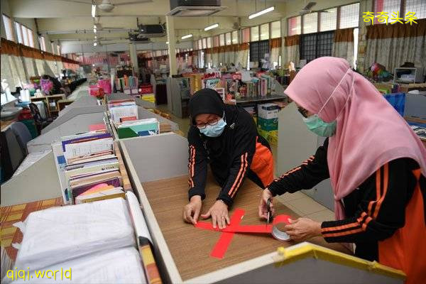 ◤行動管制◢ 政府明日發布 學校重開指南 !