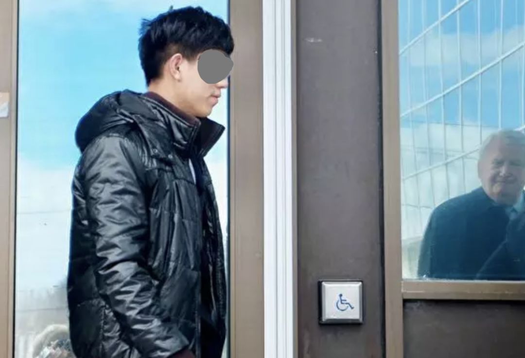 新进展!中国女留学生骗钱劈腿,煽动19岁男友活活打死前任,她在新加坡黑料惊人