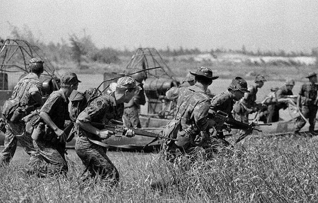 1978年，新加坡反對越南入侵柬埔寨，導致兩國中斷14年交流