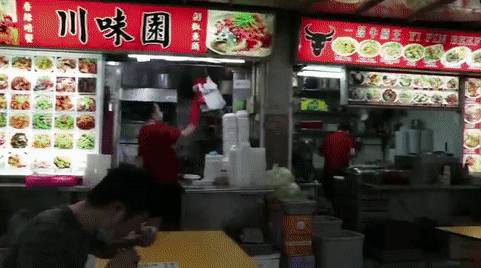 實拍！全球第一貴的新加坡，100人民幣都能買啥