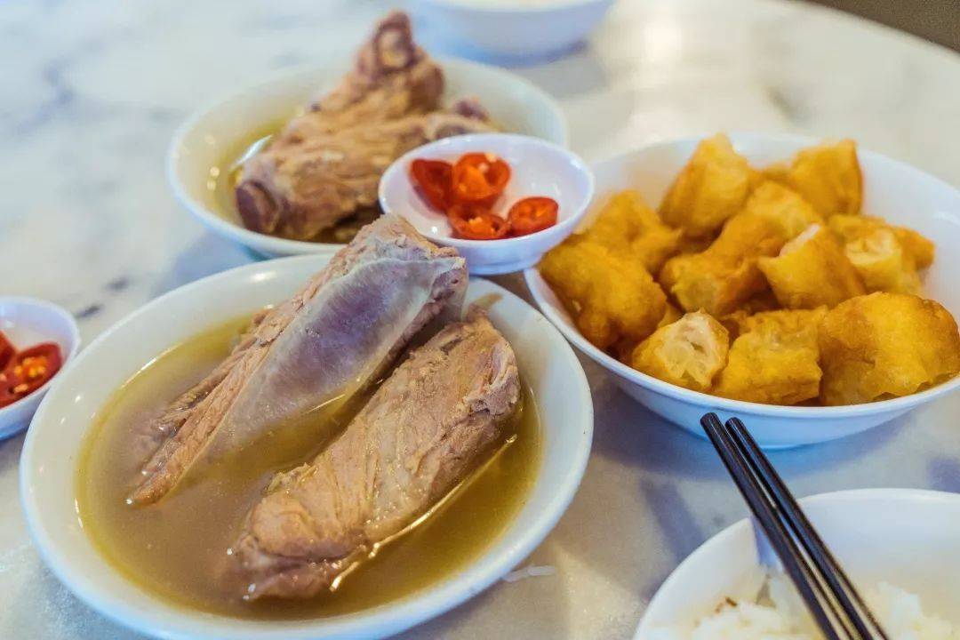 在新加坡，沒吃過這60種美食，你就白來了