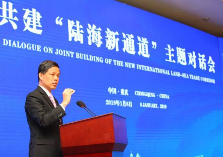 何晶转发FB帖子引热议!新加坡几个总理接班人谁跟中国关系好