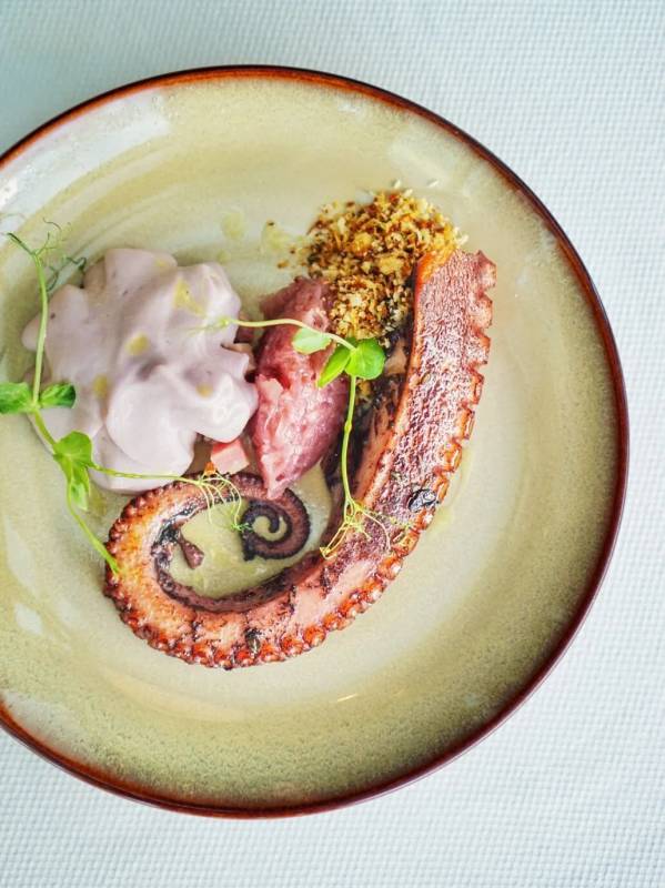 意大利舌尖上的藝術,落地濱海灣,帶來血統純正、愛吃巧克力的和牛