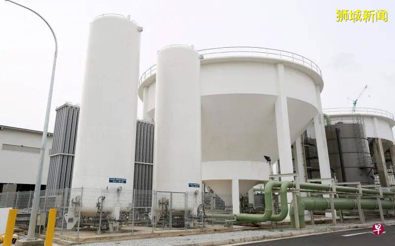 看新加坡如何利用高科技實現自給自足的幹淨直飲水