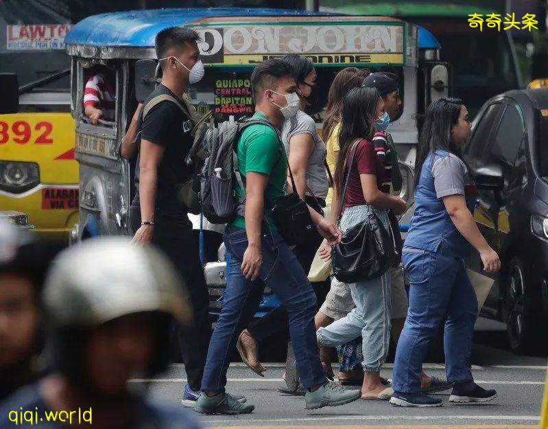 新低7例！8月底後才會放寬入境限制 公共領域全面複工!