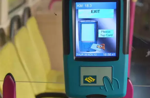 最新!4天後,新加坡20個新政開始生效!明年這類人不能申請、更新PR和准證