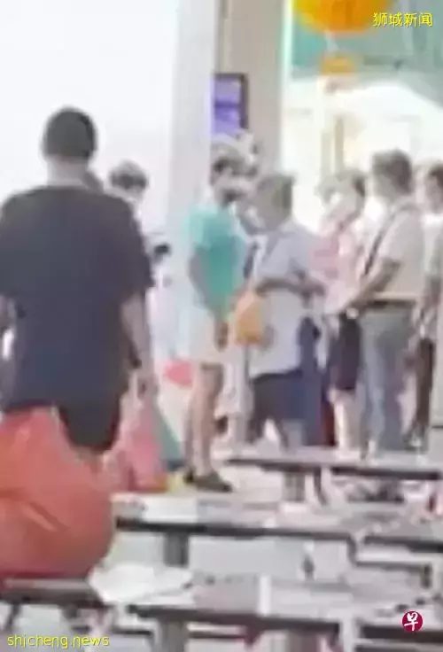 与同事起争执 收碗工突颤抖昏迷