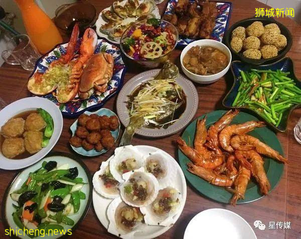 新加坡人家裏幾乎不做飯？一起看看小販中心的演化史