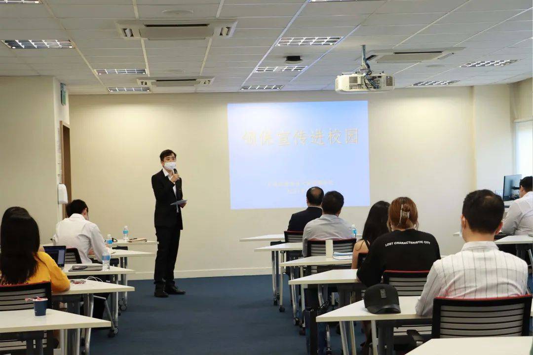 贴心高效!当中国留学生遇见温暖可靠的中国驻新加坡大使馆