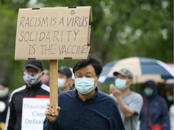 別罵了！成都確診女孩首發聲，自曝工作！央視評論刷屏，新加坡總理也曾這樣說