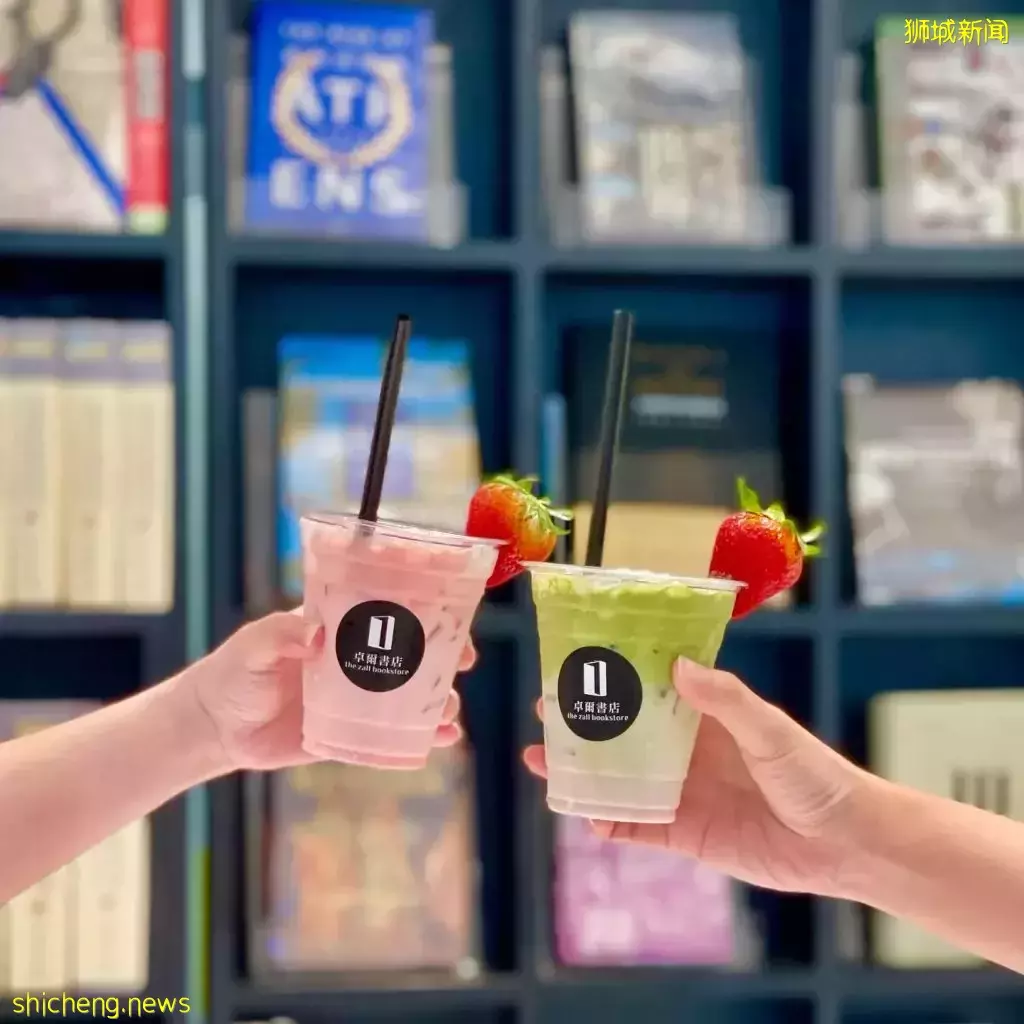 烏節路網紅中文書店,酷炫書架空間、還有免費畫展可以看!看書讀書也可以超酷的好嘛