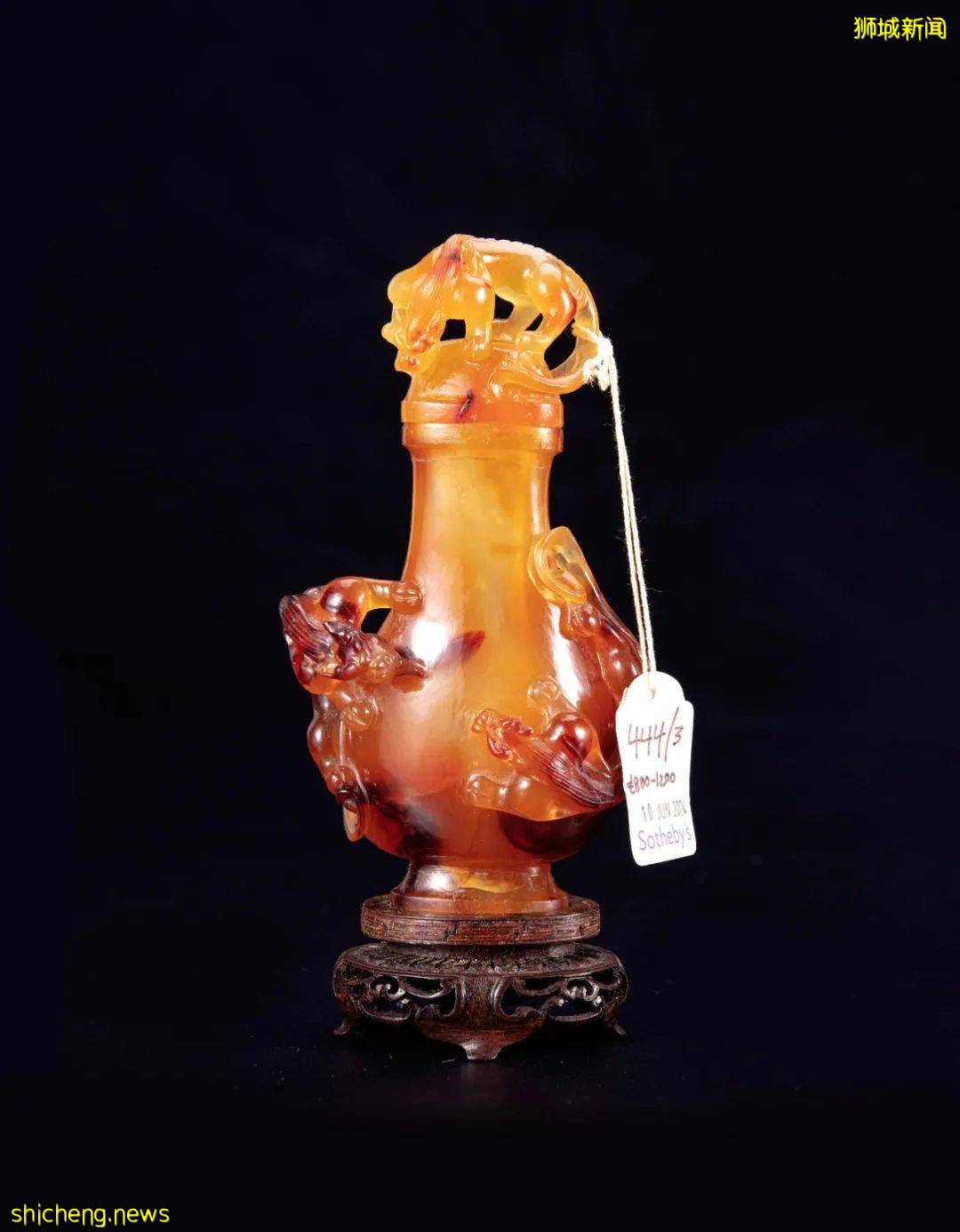 海外珍藏青瓷、建盞等瓷中奇葩荟聚獅城,新加坡國際必買好物清單