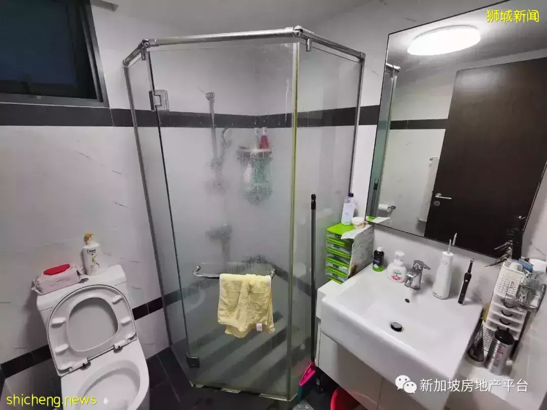 超值二手出售 95平4室3衛 Symphony Suites (D27郵區 義順)