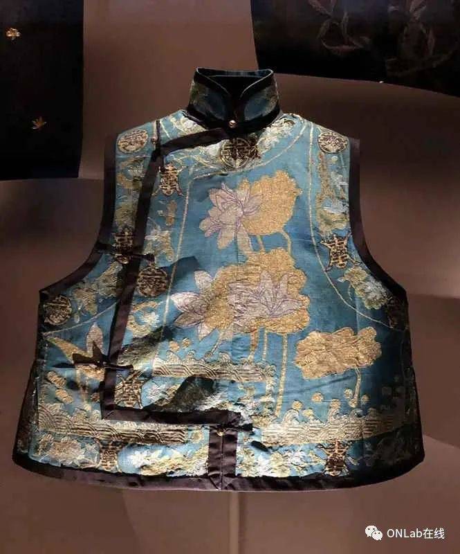 新加坡亚洲文明博物馆临时展览:时尚与纺织品