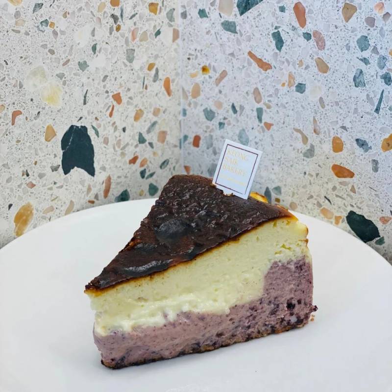 網紅蛋糕打卡，新加坡那些外表焦黑但風靡全球的Burnt cheesecake
