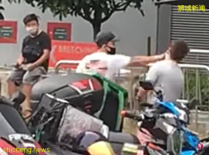 疑因停車位起爭執 男子被指連掴送餐員五巴掌!