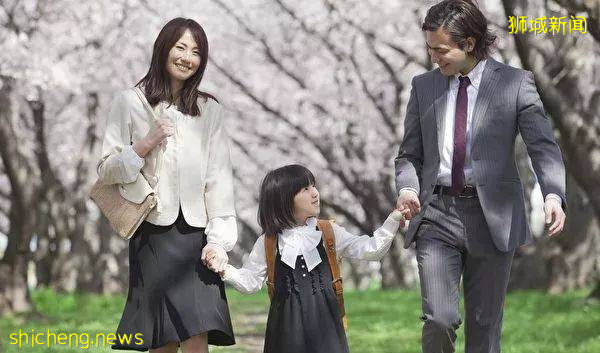 爲什麽選擇去新加坡讀小學!