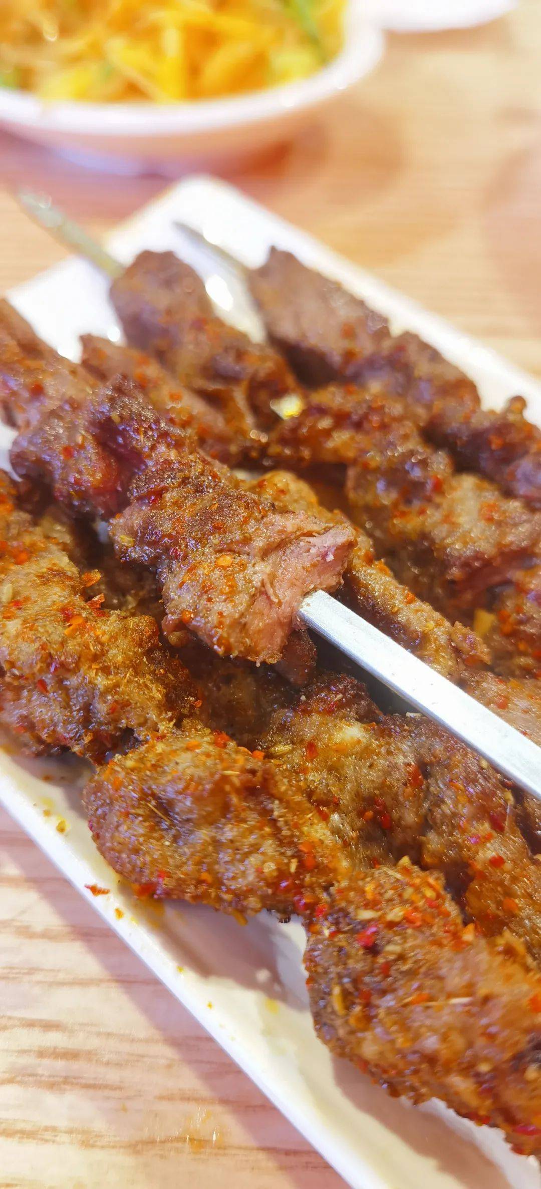 武汉热干面、新疆风味烤串来新加坡了！吃面撸串仅9.9新币，手慢无