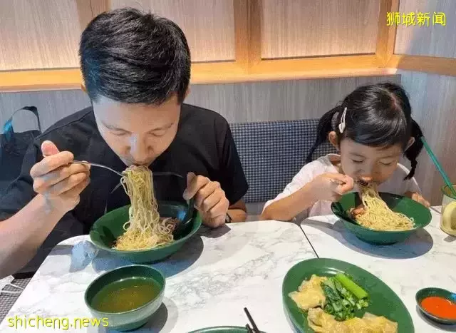 这个新加坡明星因女儿被攻击“太丑”,愤而宣布退网