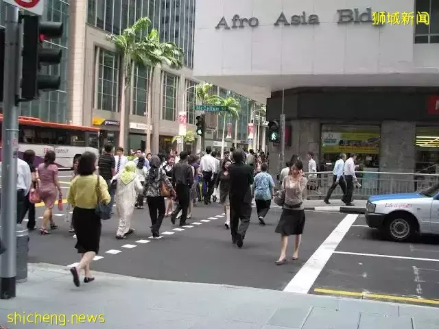 移民新加坡之后，我找回了自信，从来没有后悔过这个决定