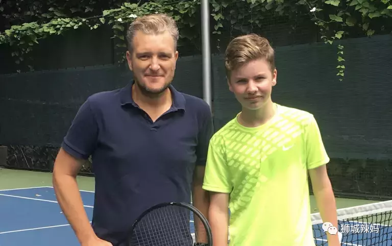 2歲到成人都能學！新加坡16間網球學校+3位專業教練，我幫你找好了