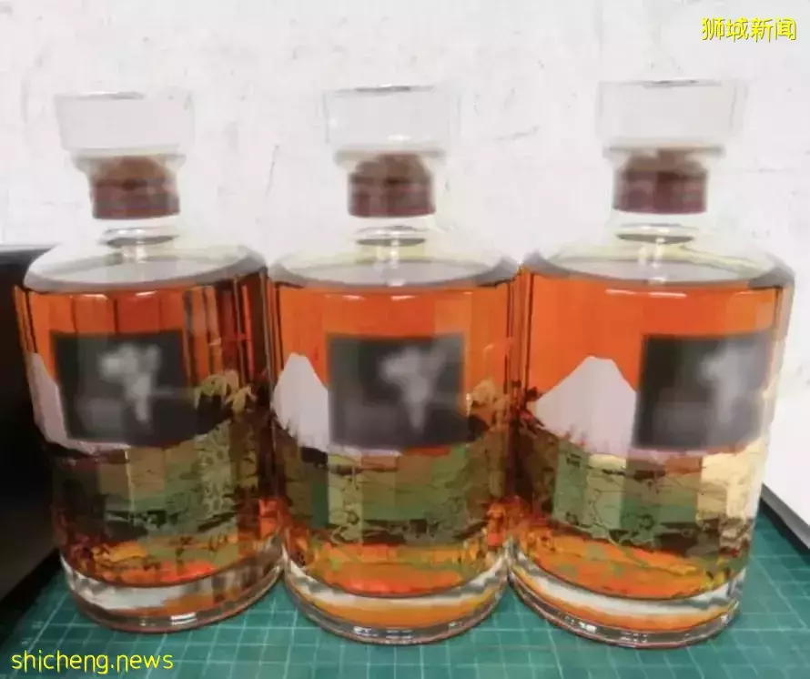 越南男子无视指令带酒逃税樟宜机场被扣!被罚5300元