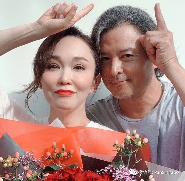 新加坡真正的“神雕侠侣”，他们竟然假戏真做了20年！