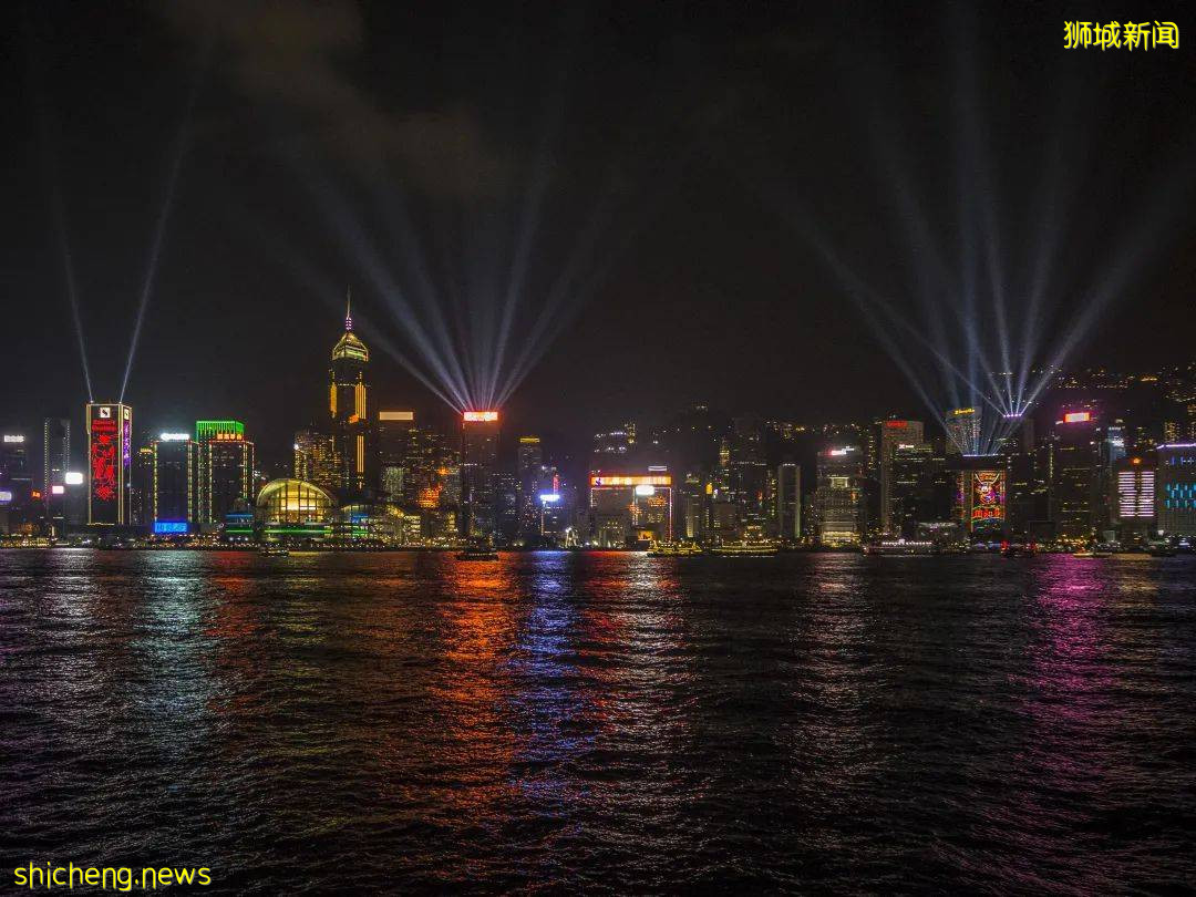 镜头下的香港与新加坡,相似又陌生