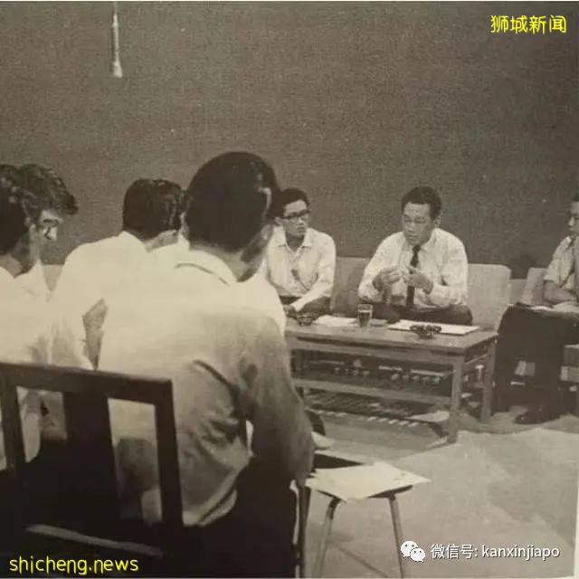 有些人認爲“李光耀是新加坡中華文化和華文教育的終結者”,果真如此嗎