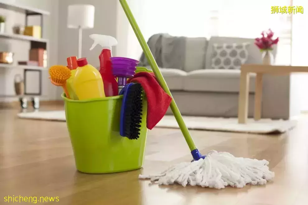 新加坡奇葩租房合同曝光:晚10點前須回家、給電腦充電多收10新幣