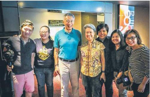 新加坡人最欣赏的男人和女人不是李显龙夫妻，但也是一对夫妻