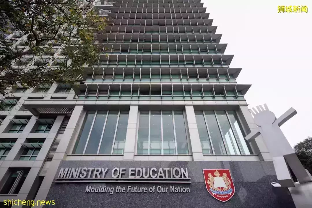 拿補貼留新工作！新加坡政府積極吸引亞洲人才留學，提供大量獎學金助學金補貼