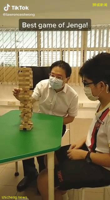 新加坡這個部長“親民值”爆表！注冊抖音賬號、自拍、曬小學證書