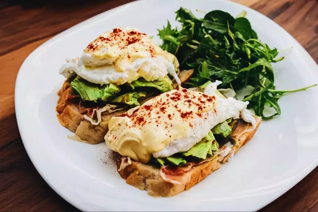 5折!我发现了宝藏小酒馆!美味西餐+上百种红酒,挑花眼