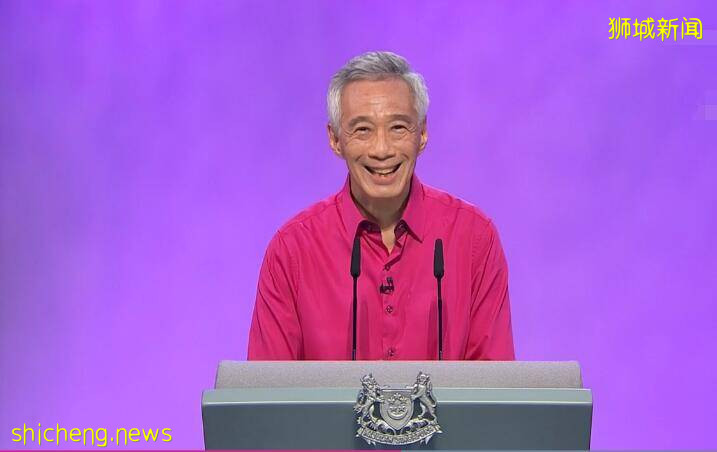 新加坡總理李顯龍國慶群衆大會高唱《春天裏》,隔空喊話“小哥”費玉清