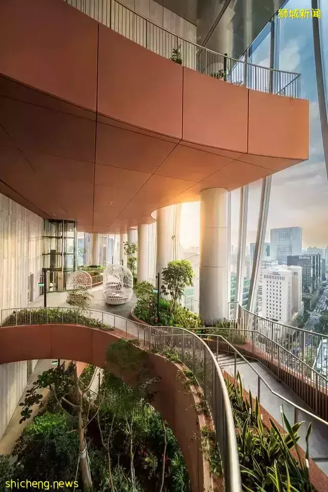 CapitaSpring大楼新加坡最新地标竣工,空中花园开放参观