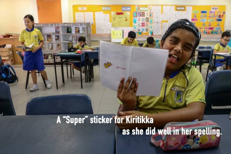 實拍新加坡小四學生的課程安排