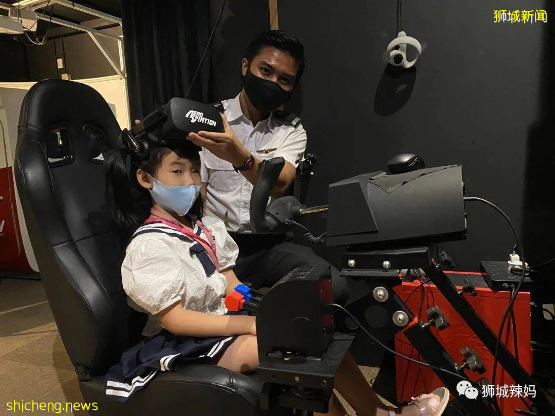 沖上雲霄！僅$75就能體驗開飛機的感覺！新加坡這間飛行學校太贊了