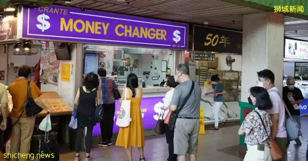 新币兑马币汇率暴涨后,他们都排队换钱了!下周去马来西亚更容易