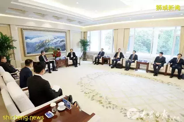 李干杰会见新加坡驻华大使吕德耀 陆治原陪同