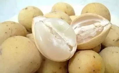 为什么同样的水果摊，你妈买的香甜可口，你买的像得罪了摊主