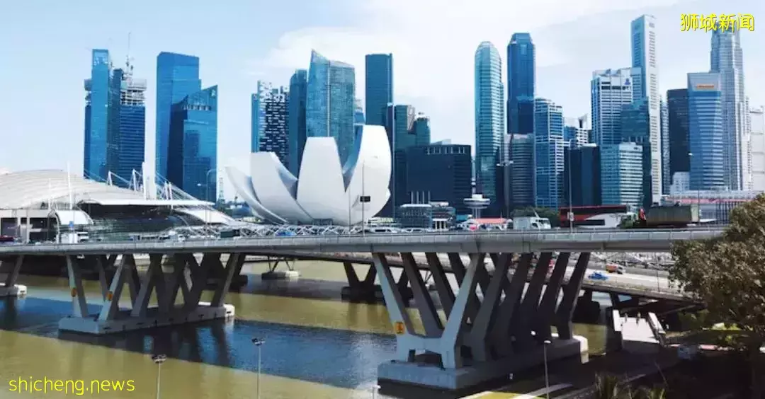 最近，新加坡物价涨疯了！杂菜饭、房租、汽油都涨了20%，这32样东西变贵了