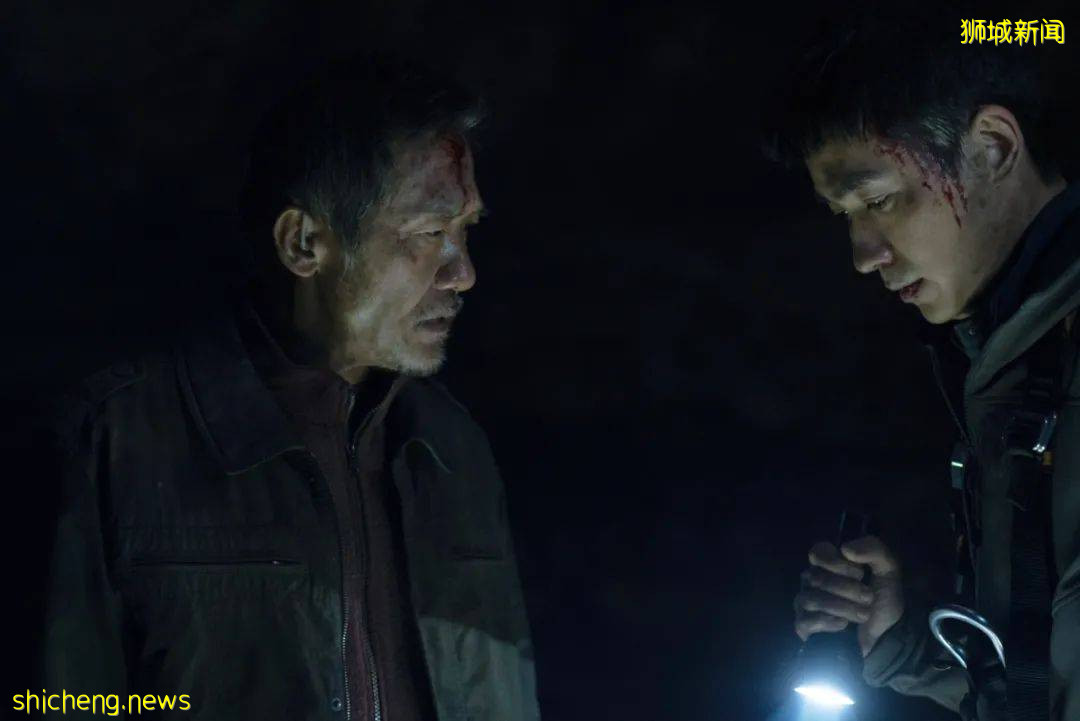 送票！中國破4億票房的災難片在新加坡上映，看哭了